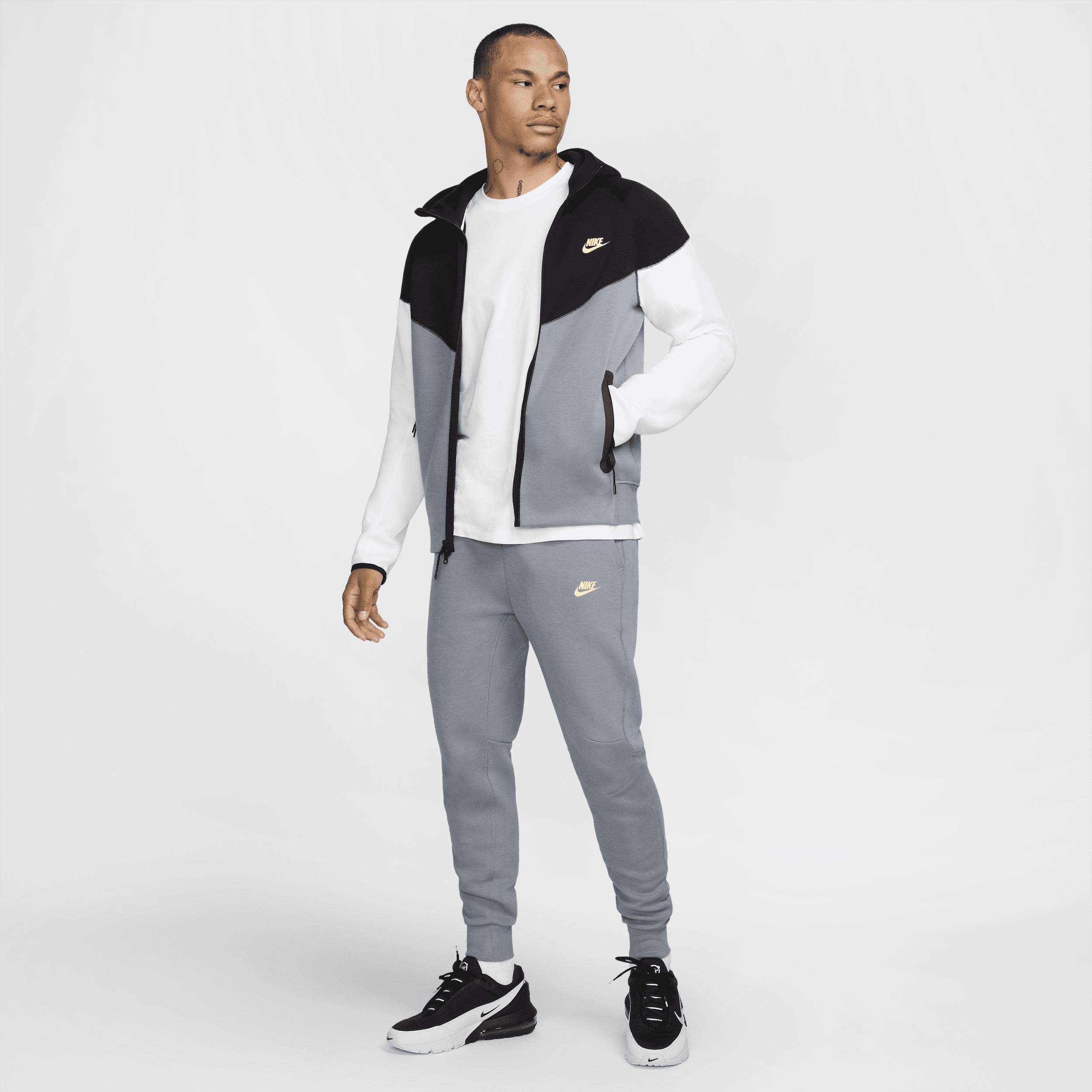 Nike Sportswear Tech Fleece Windrunner Men's Full-Zip Hoodie Product Image