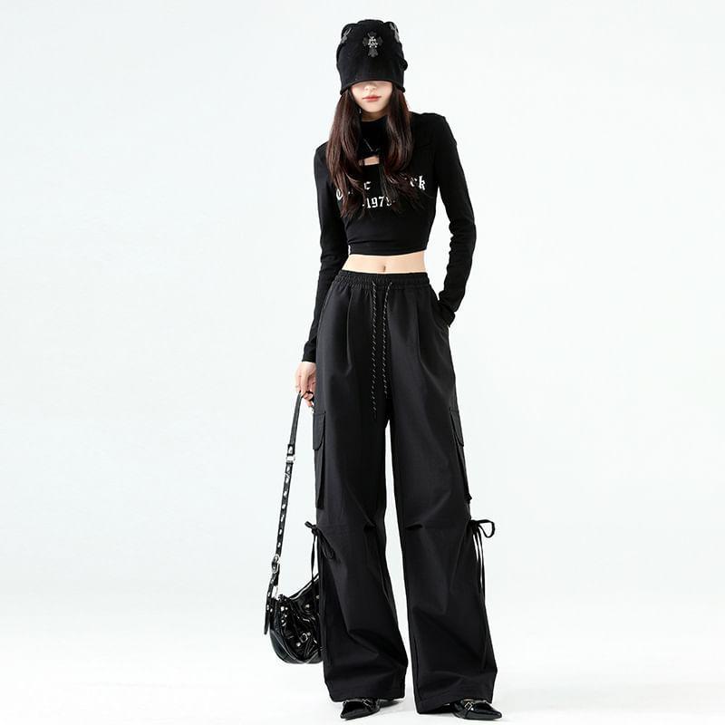 High Rise Plain Pocket Loose-Fit Wide-Leg Cargo Pants product image