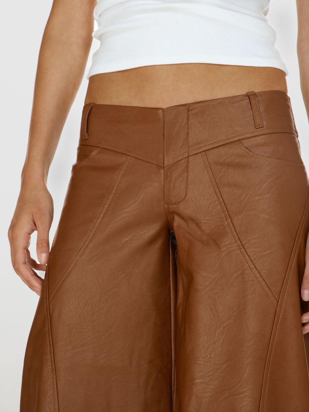 Nerd pants in Choco Product Image