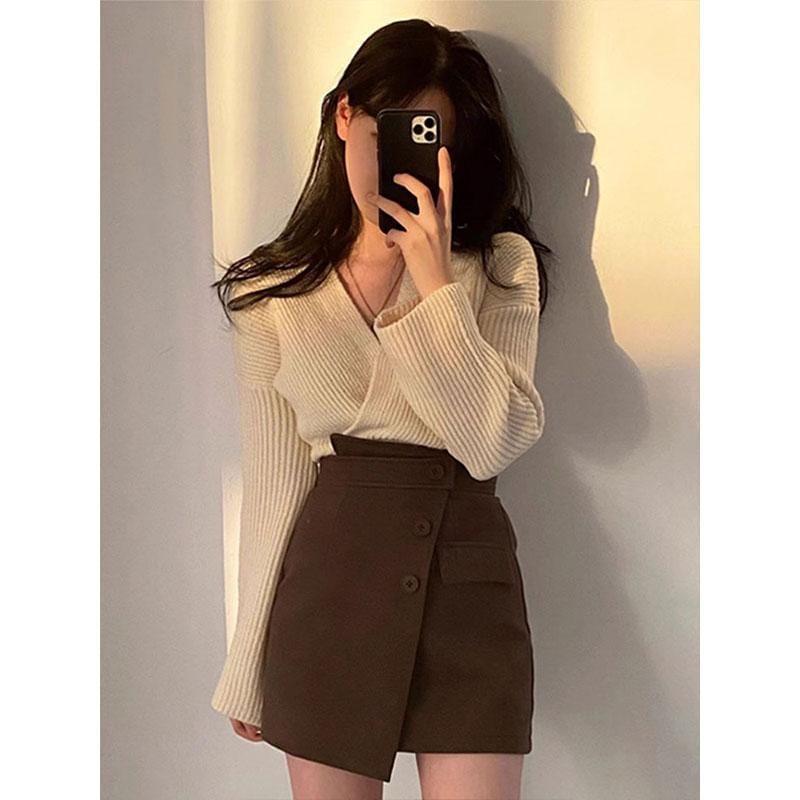 High Rise Asymmetrical Plain Mini Skirt / Long-Sleeve V-Neck Plain Knit Top Product Image