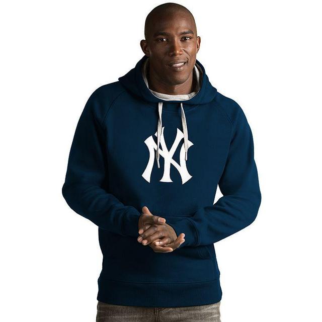 Mens Antigua New York Yankees Victory Logo Hoodie Product Image