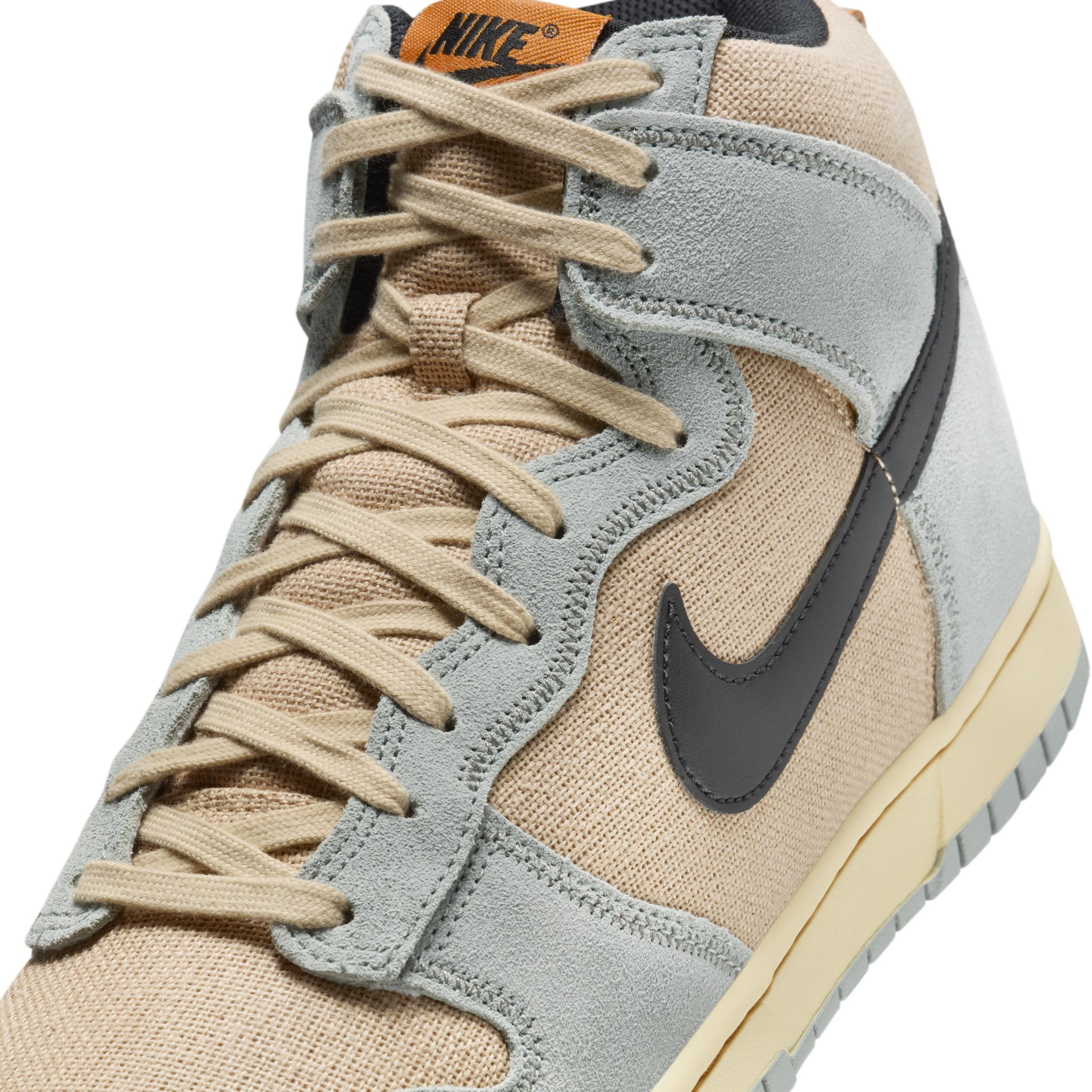 Nike Dunk Hi Retro SE sneakers Product Image