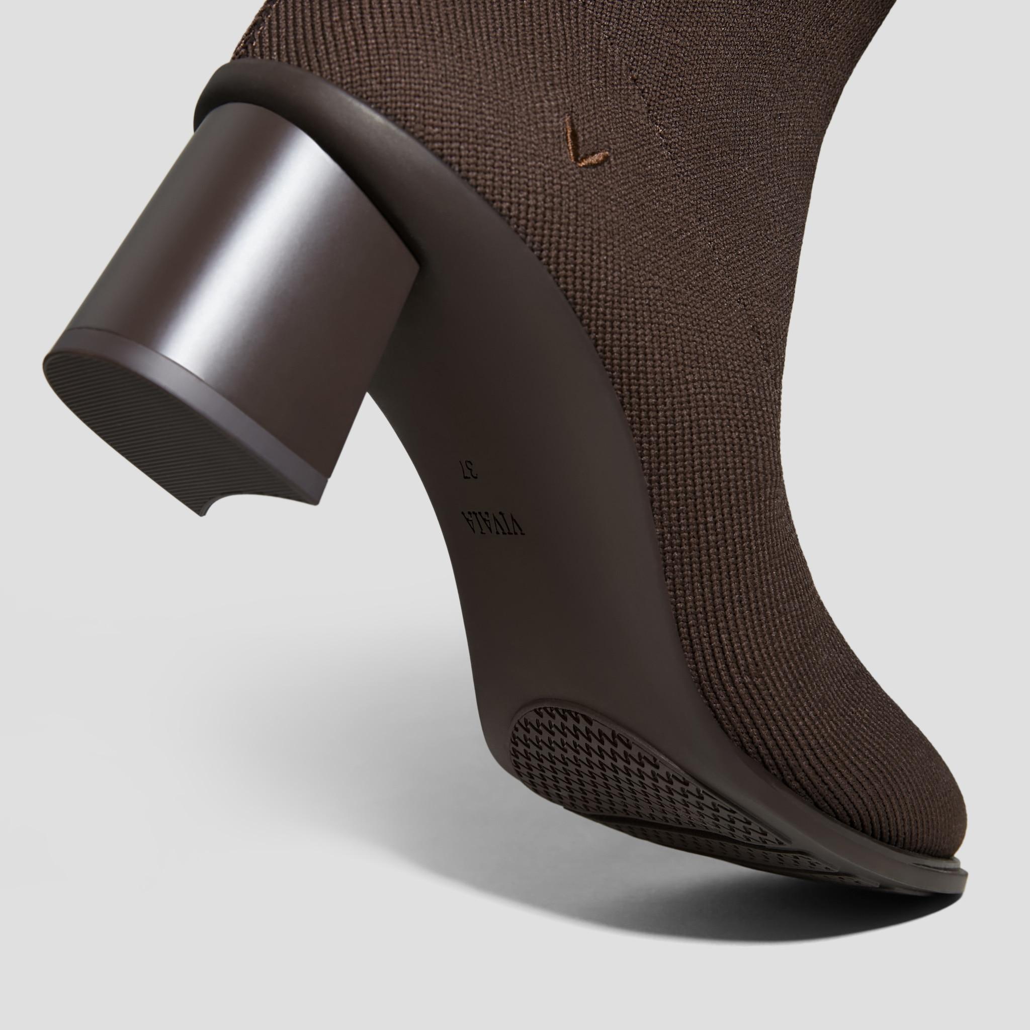 Almond-Toe Running Heel Boots (Amanda) Product Image