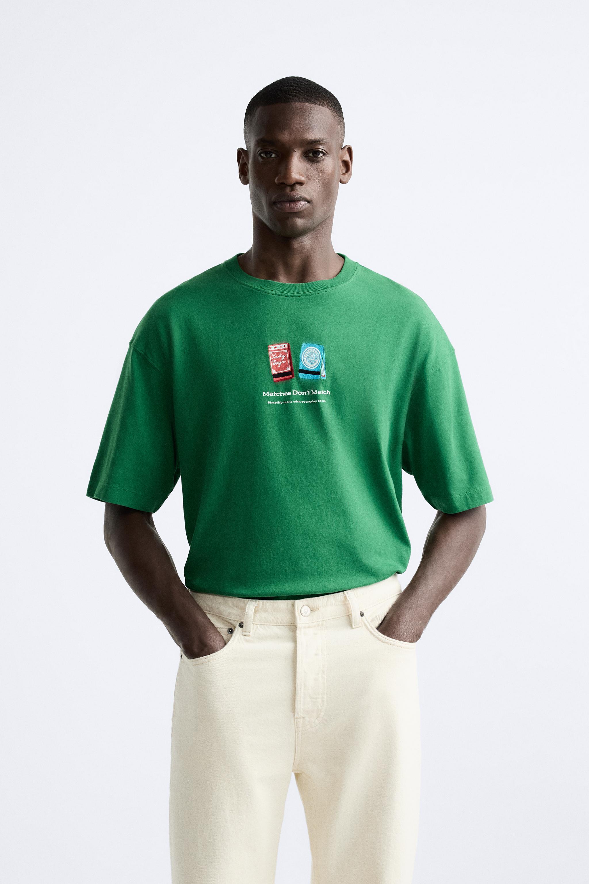 CONTRASTING PRINT T-SHIRT Product Image