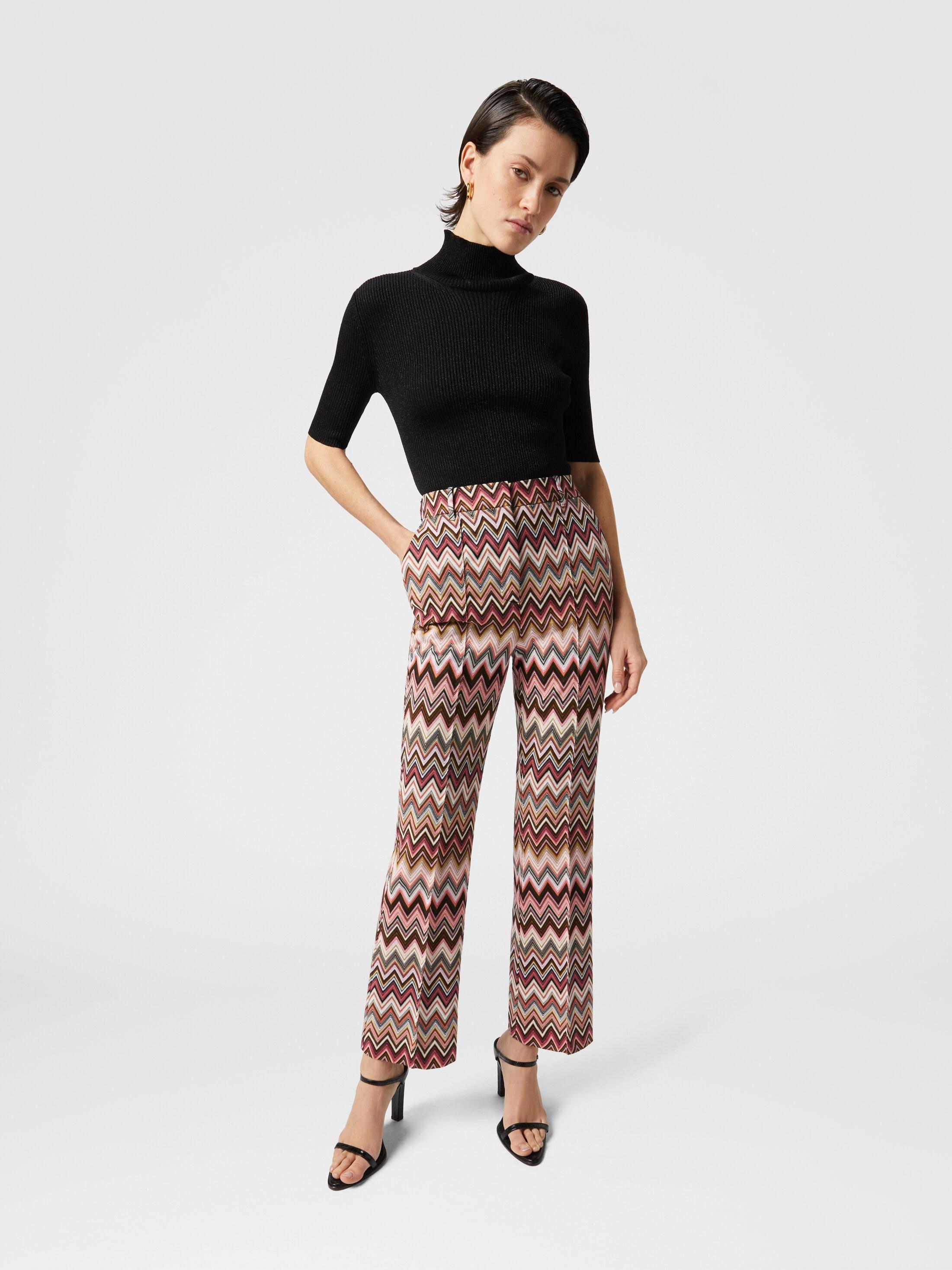 Classic zig zag trousers with cropped hem Product Image