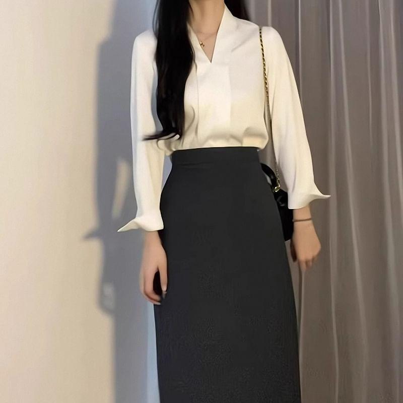 Long Sleeve V-Neck Plain Blouse Product Image