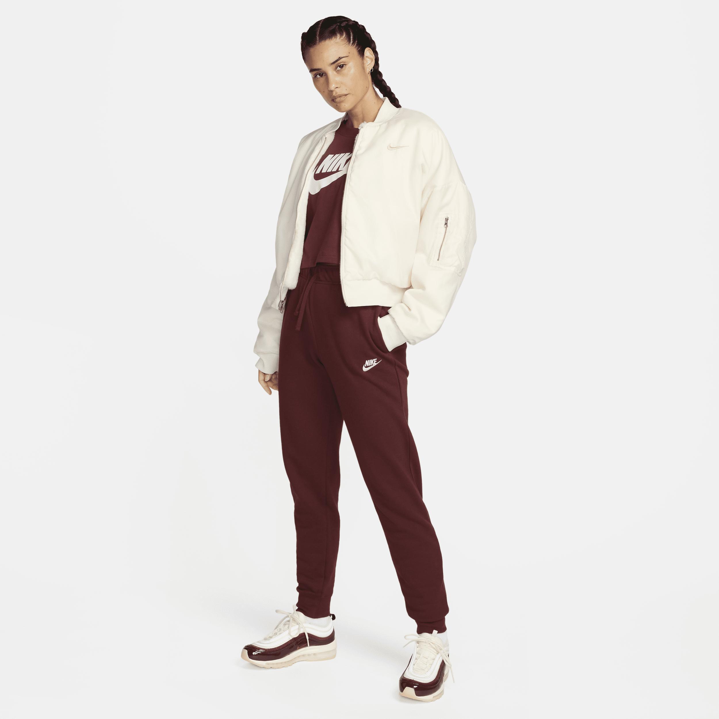 Women's Nike Sportswear Club Fleece Mid-Rise Jogger Pants Product Image