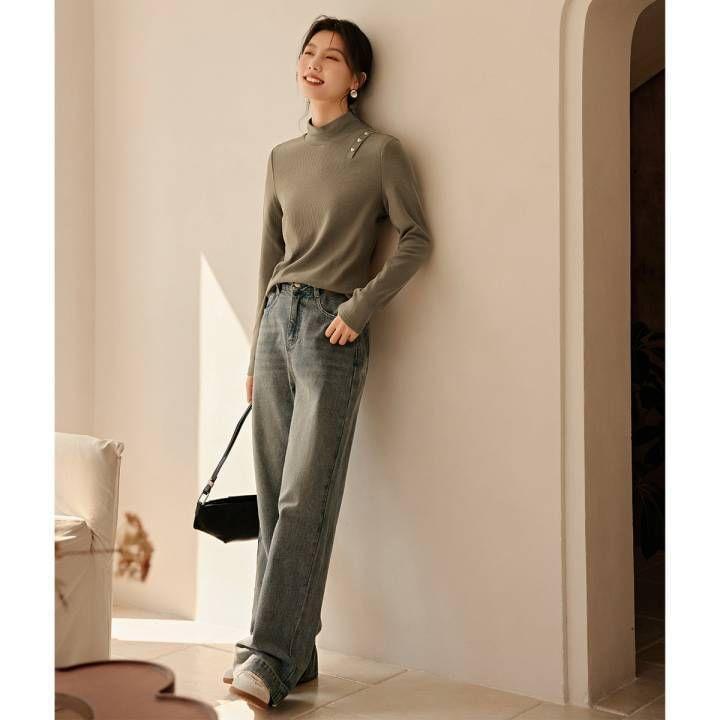 Long-Sleeve Turtleneck Plain Tee Product Image