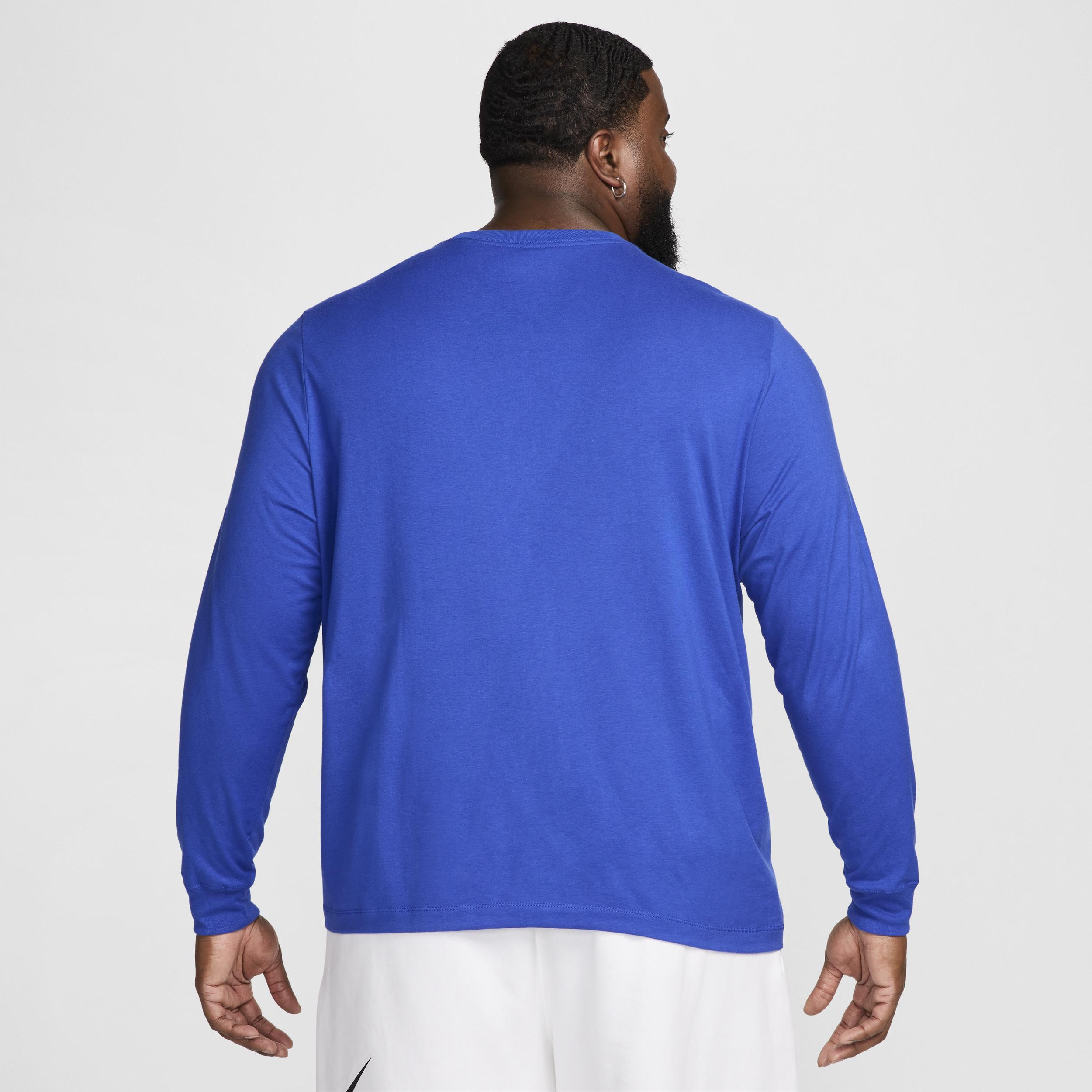 Men's Nike Sportswear Club Long-Sleeve T-Shirt Product Image