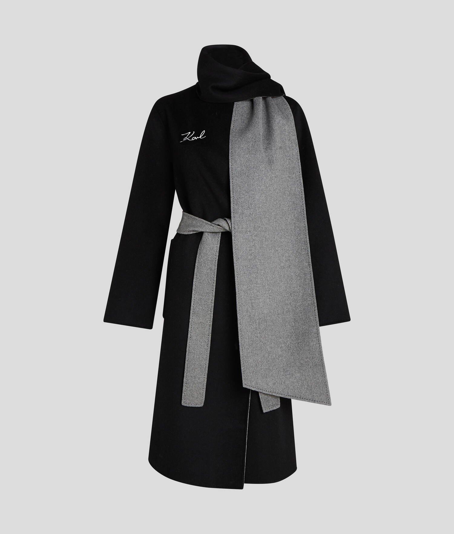 REVERSIBLE WOOL COAT Product Image