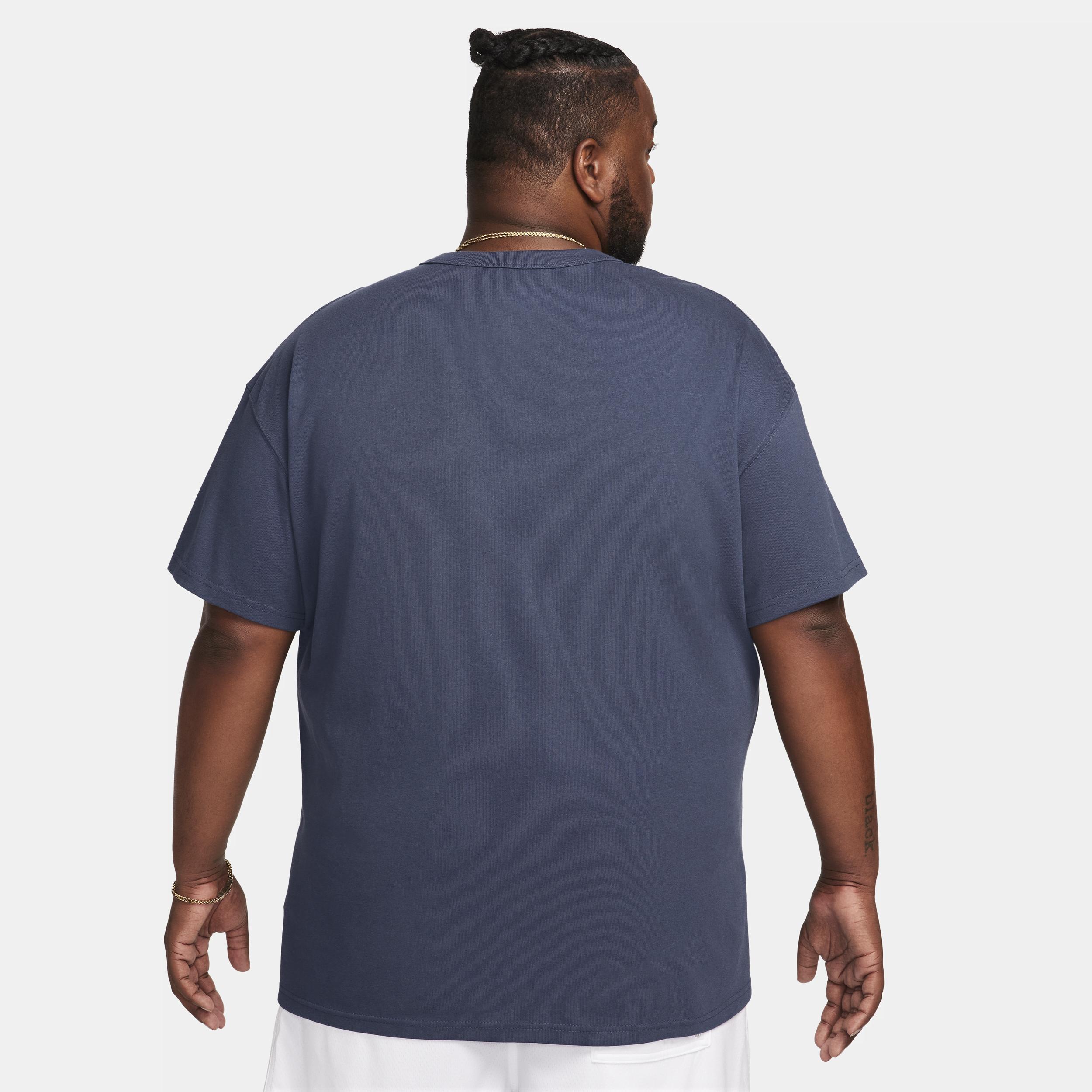 Men's Nike Sportswear Premium Essentials T-Shirt Product Image