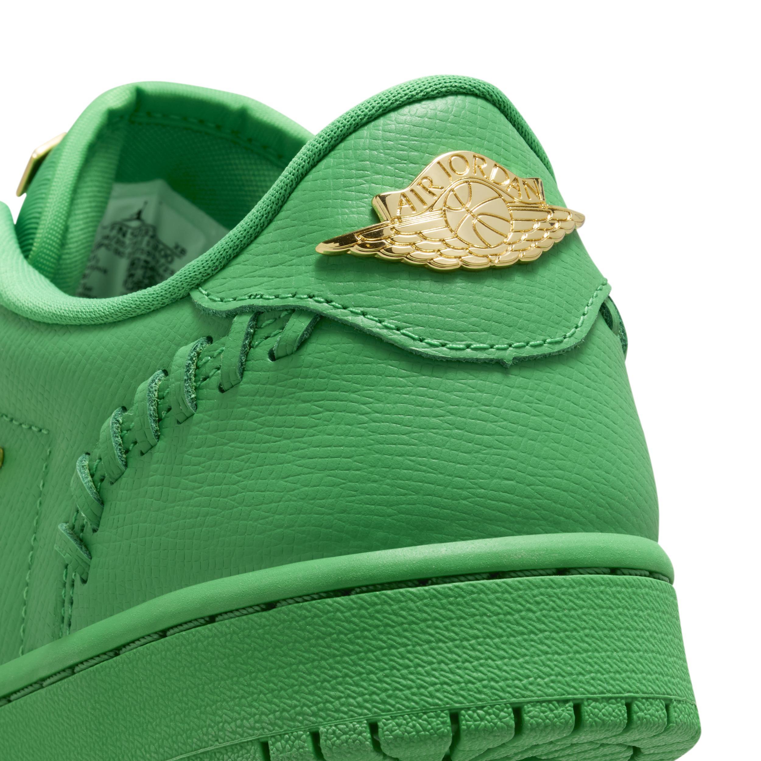 Women's Air Jordan 1 Low Method of Make Shoes Product Image