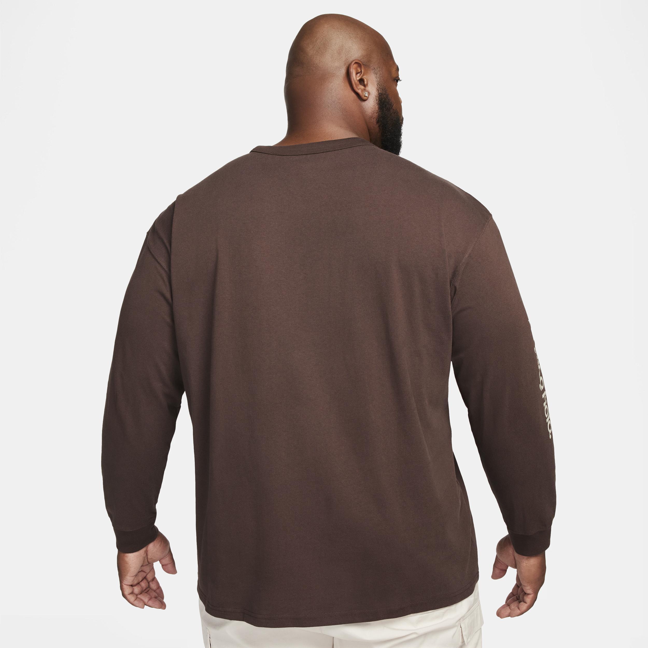 Men's Nike Sportswear Long-Sleeve Max90 T-Shirt Product Image