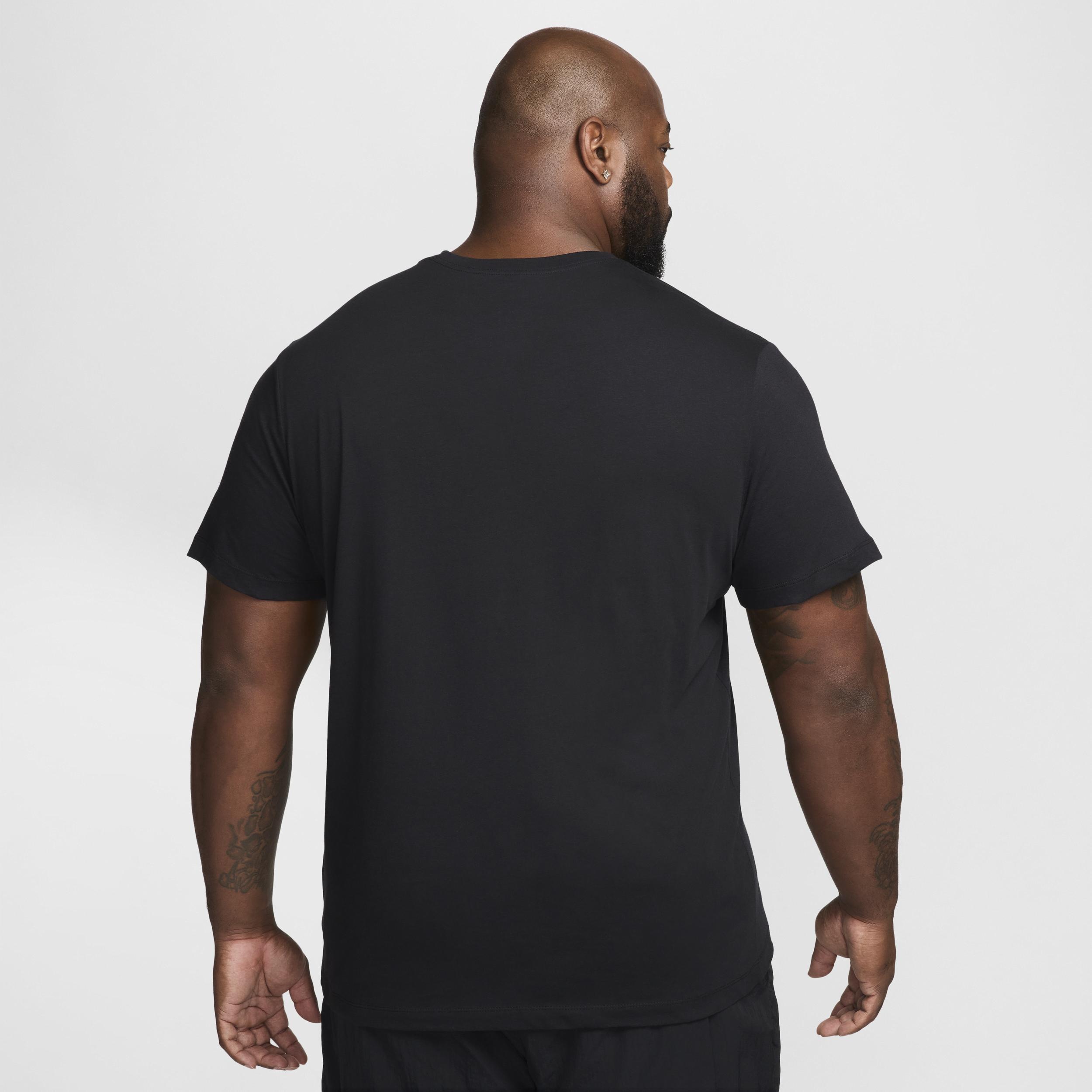 Nike Sportswear Men's T-Shirt Product Image