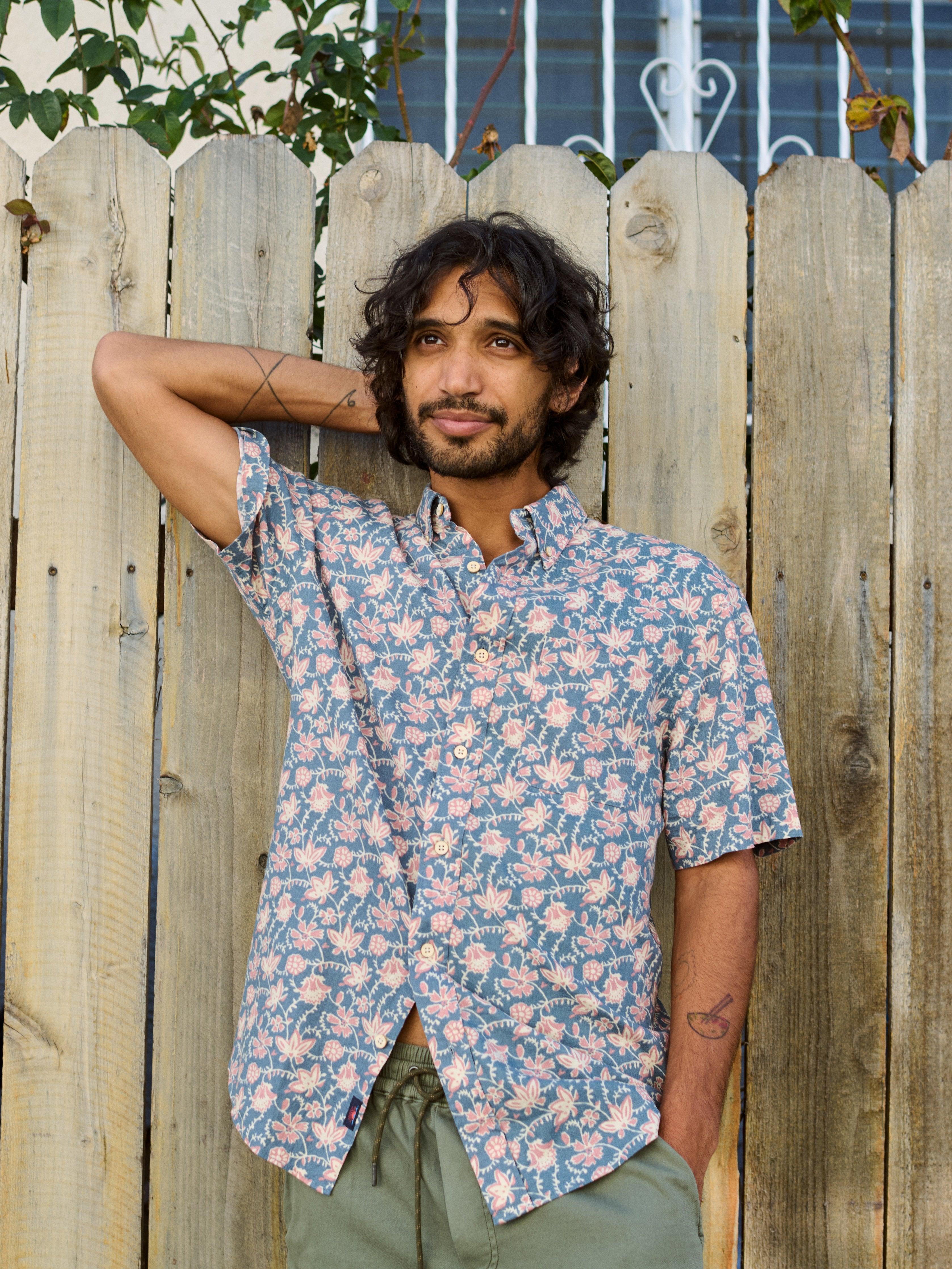 Short-Sleeve Breeze Shirt (Tall) - Faded Floral Batik Product Image