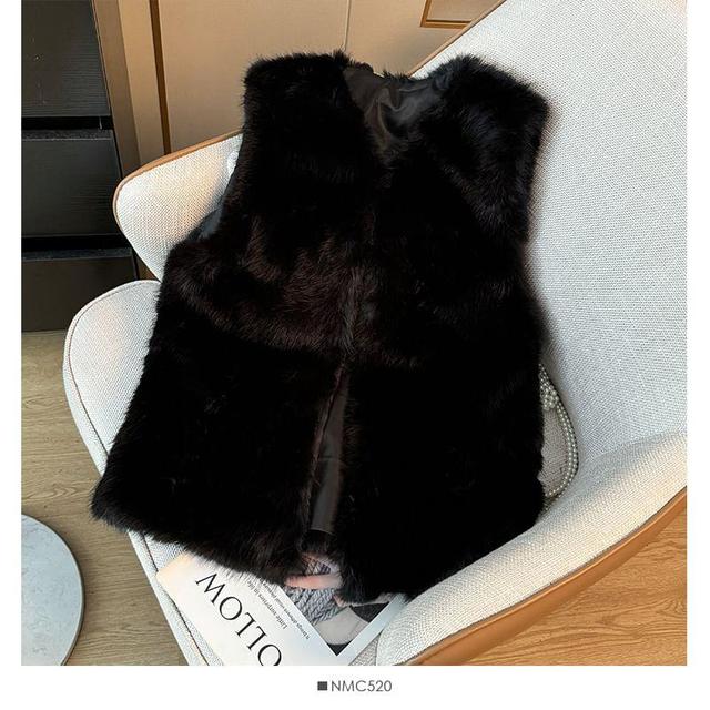 Faux-Fur V-Neck Long Vest Product Image