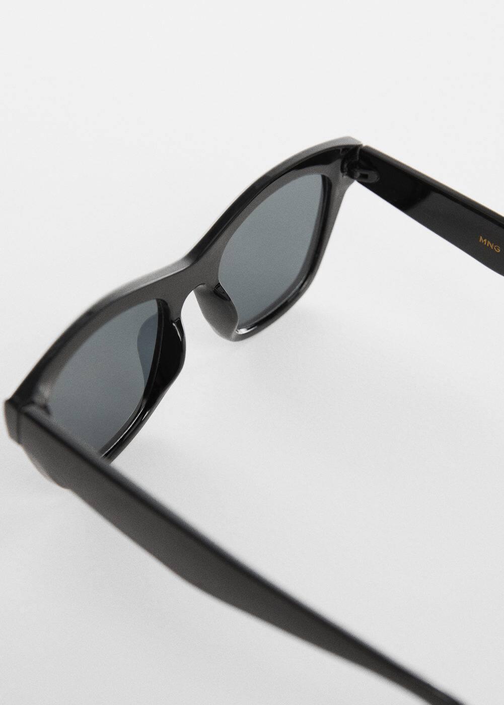 Acetate frame sunglasses - Women | MANGO USA Product Image