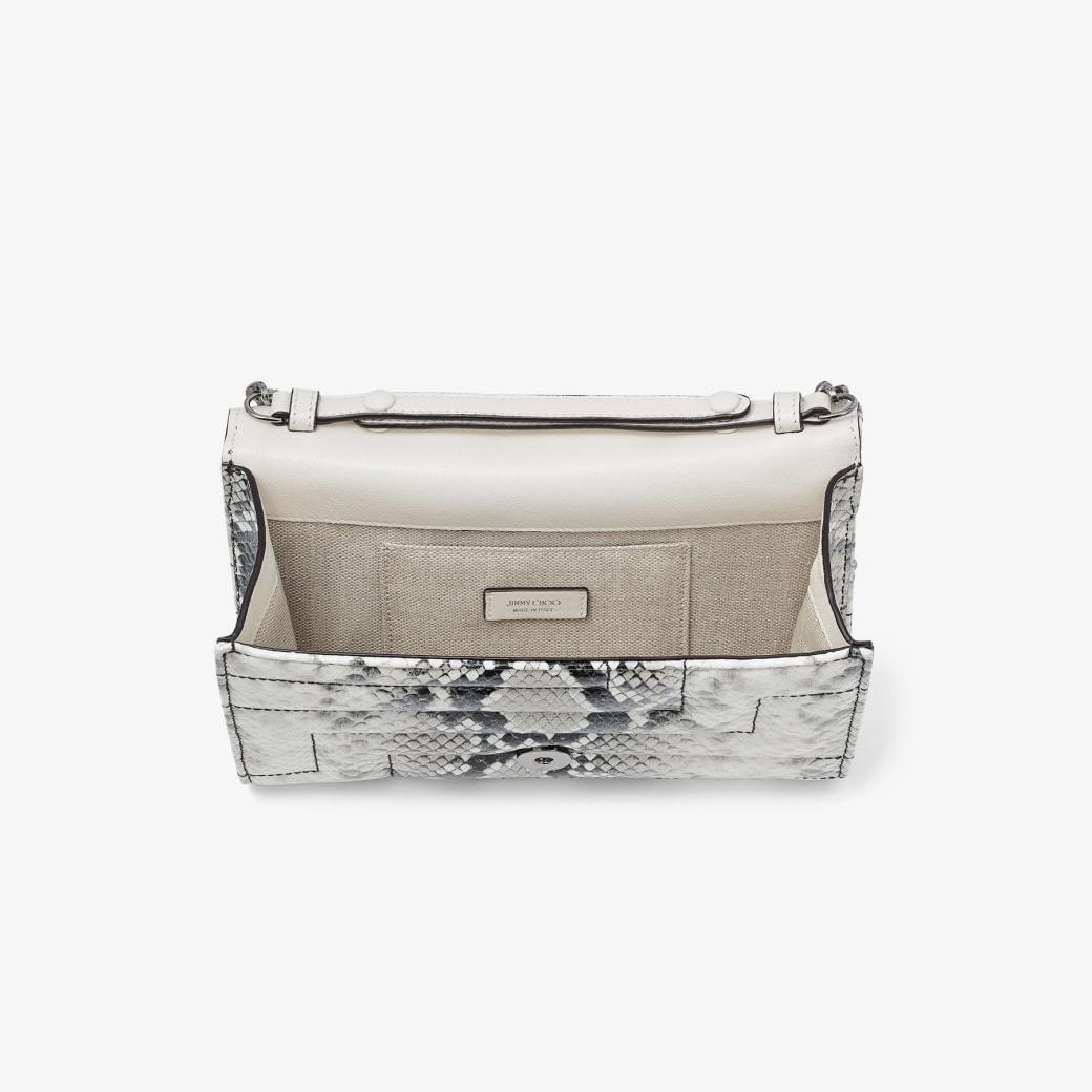 Avenue Clutch Product Image