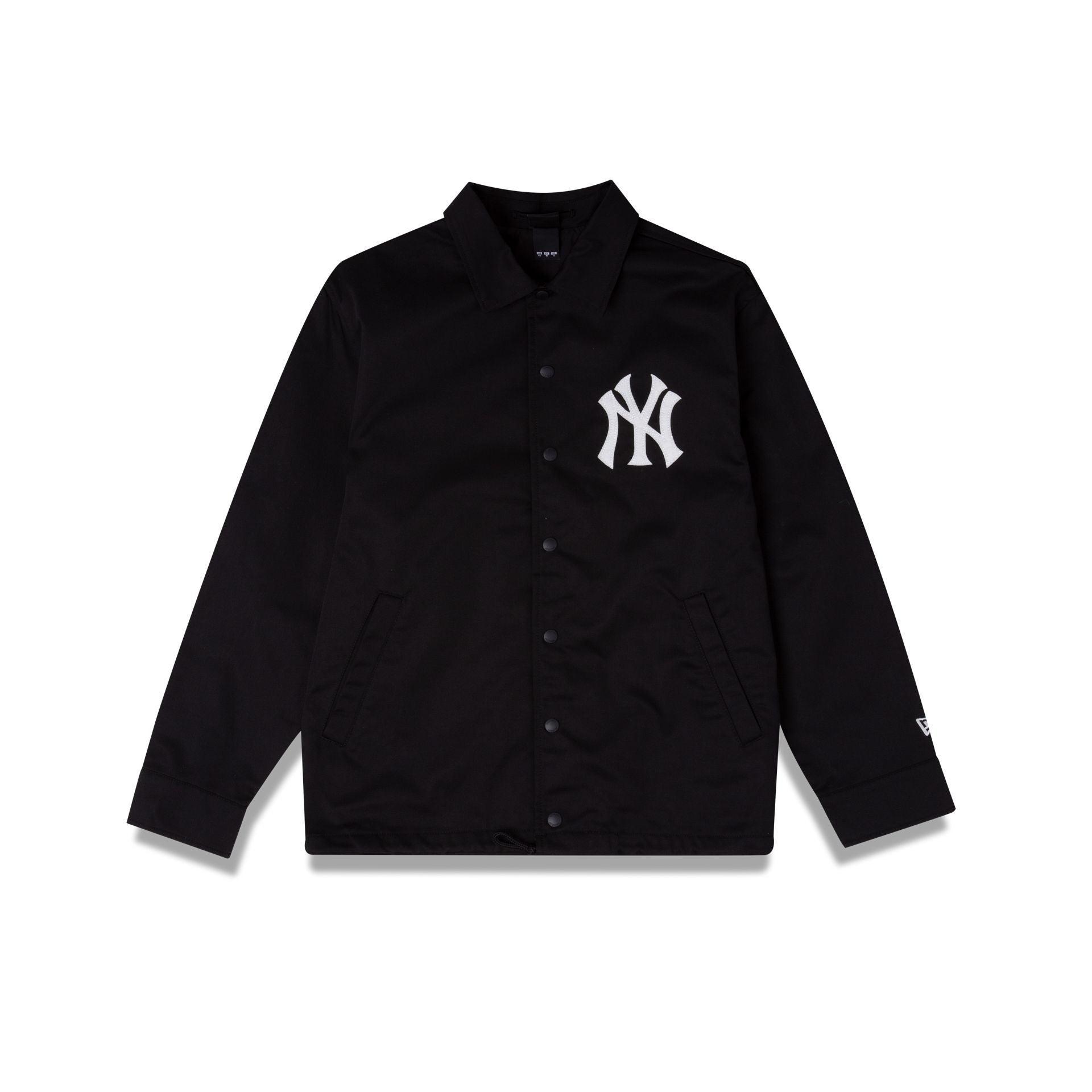 New York Yankees Essential Black Coach Jacket Male Product Image