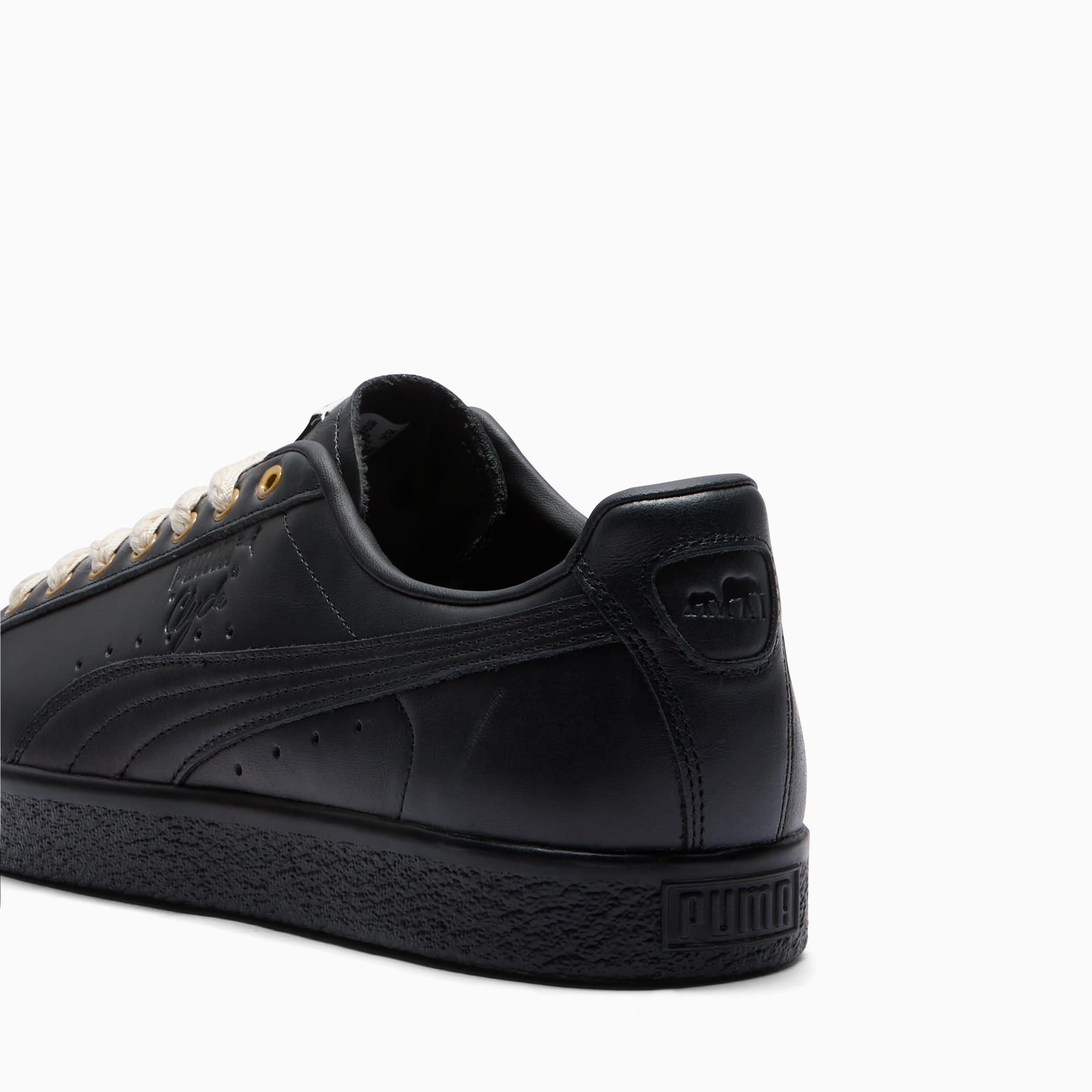 PUMA x THE BROOKLYN CIRCUS Clyde Men's Sneakers Product Image