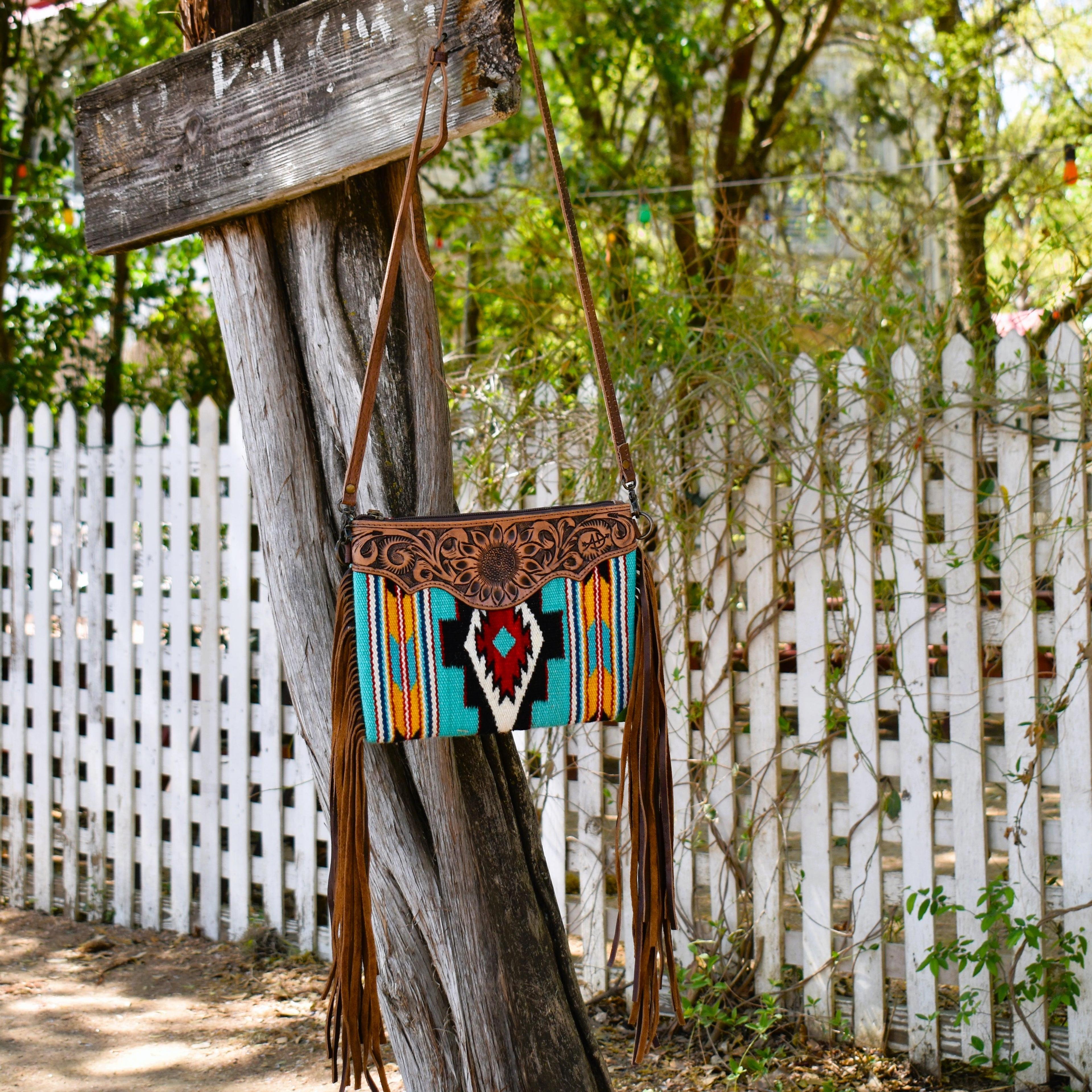 Turquoise Island Cross-body Bag Product Image