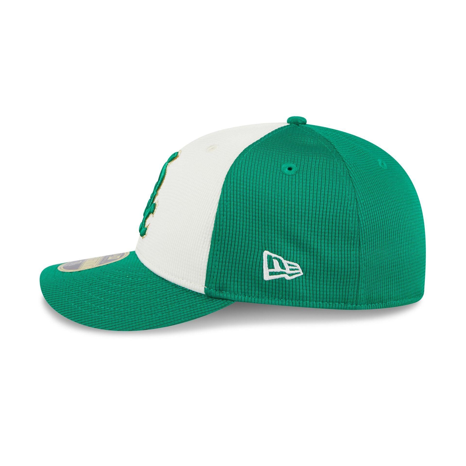 Chicago White Sox St. Patrick's Day 2024 Low Profile 59FIFTY Fitted Hat Male Product Image