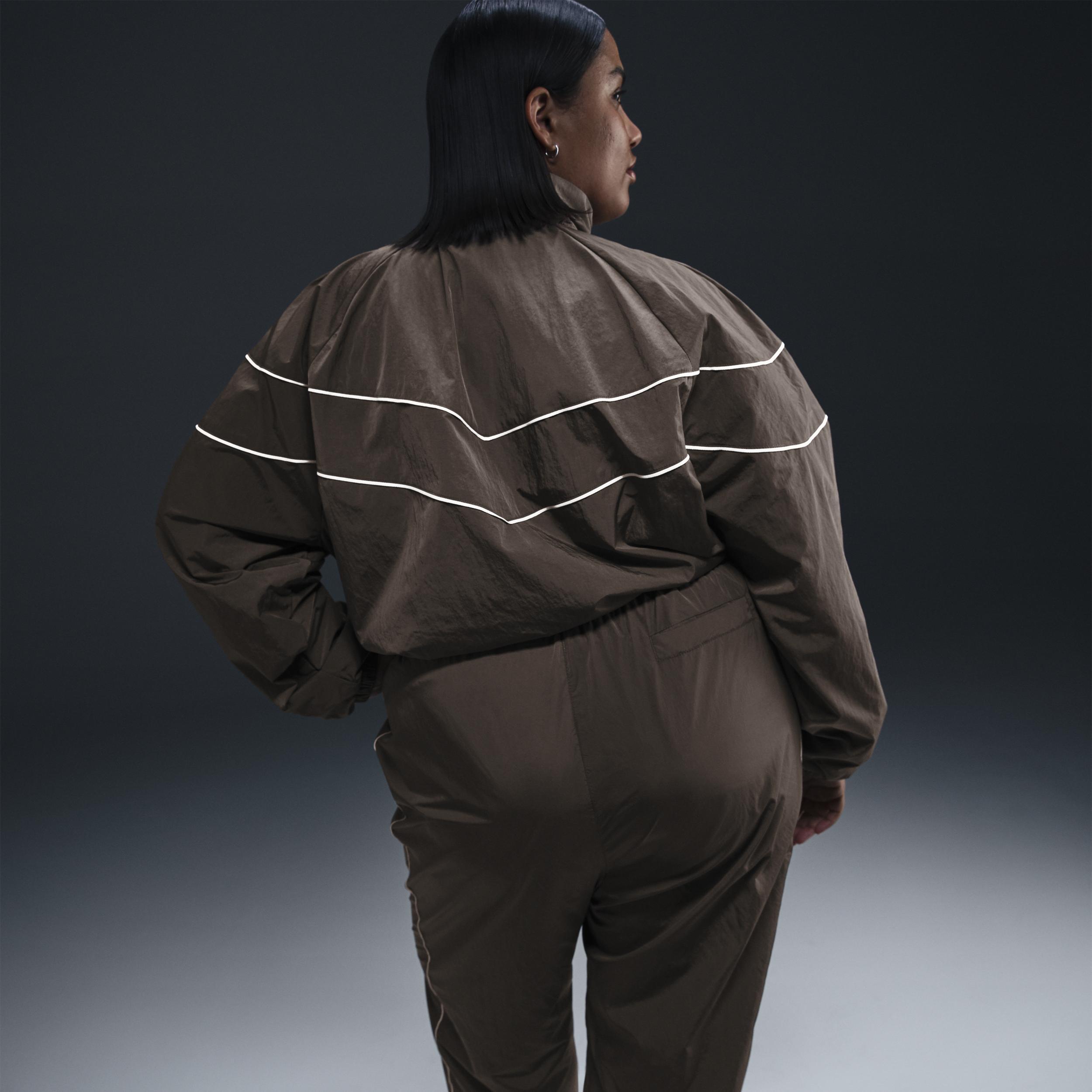 Nike Windrunner Women's Loose UV Woven Full-Zip Jacket (Plus Size) Product Image