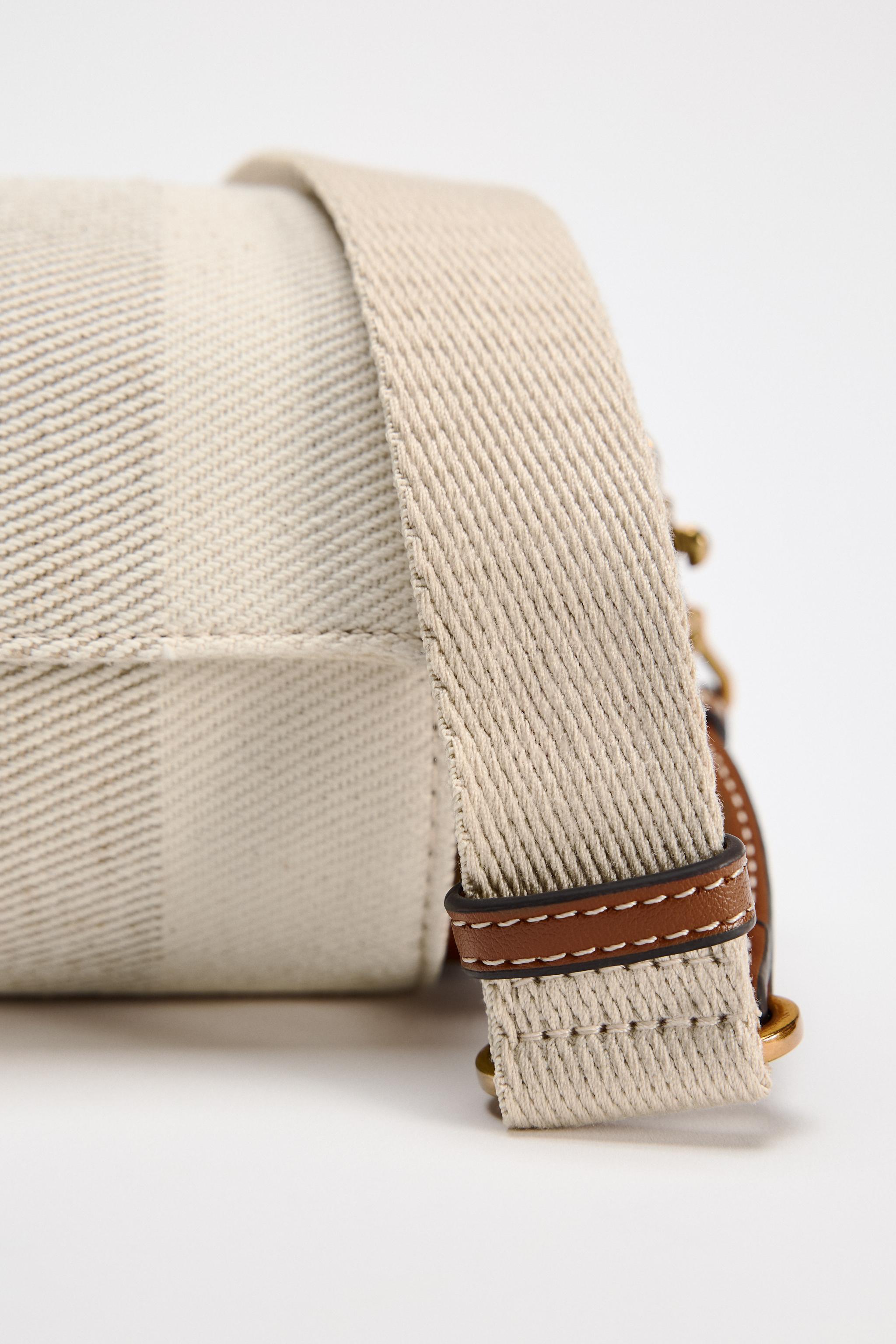 CROSSBODY BAG Product Image