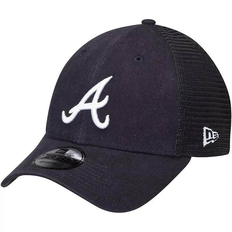 Mens Navy Atlanta Braves Trucker 9FORTY Adjustable Snapback Hat Product Image