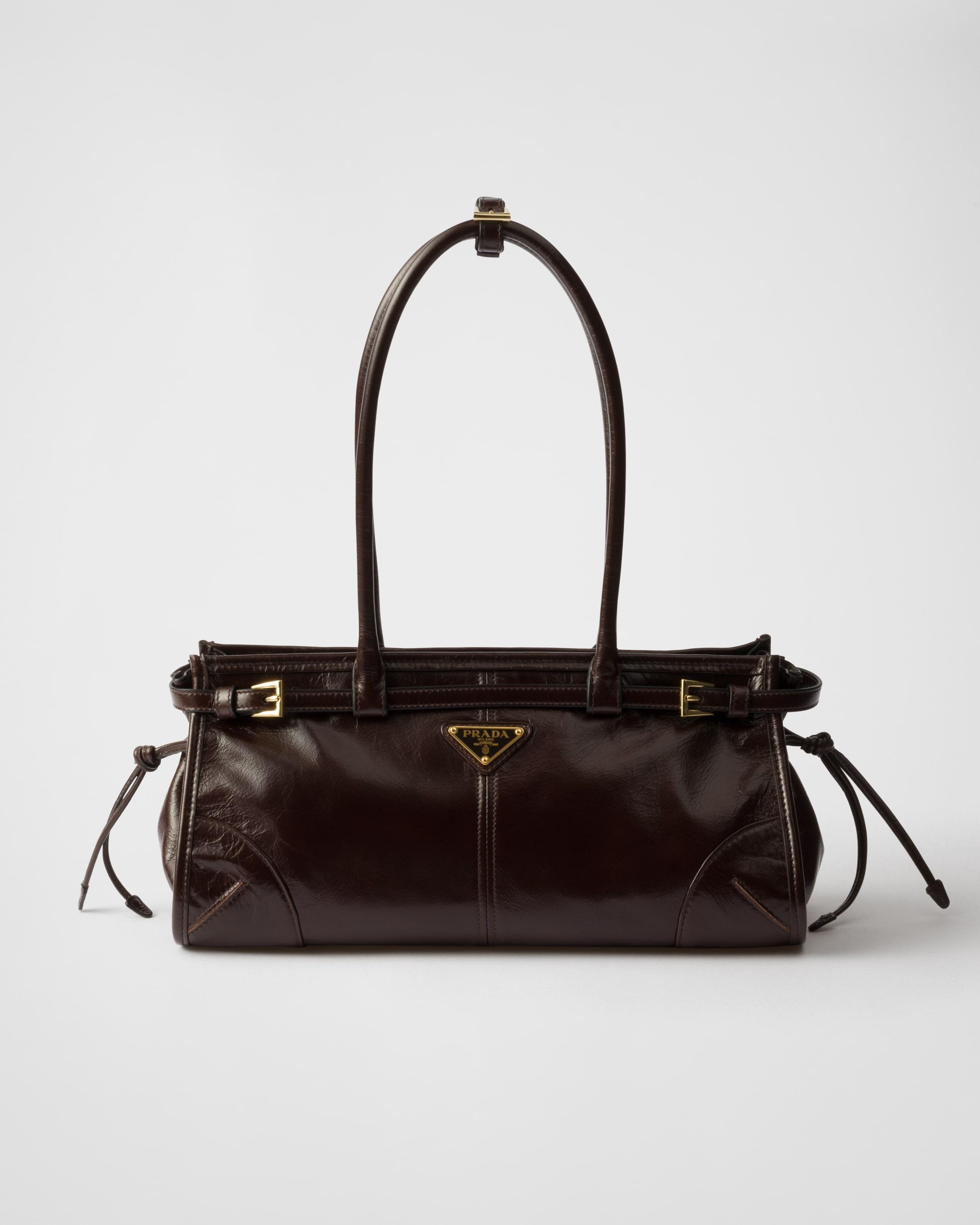 Medium leather handbag Product Image