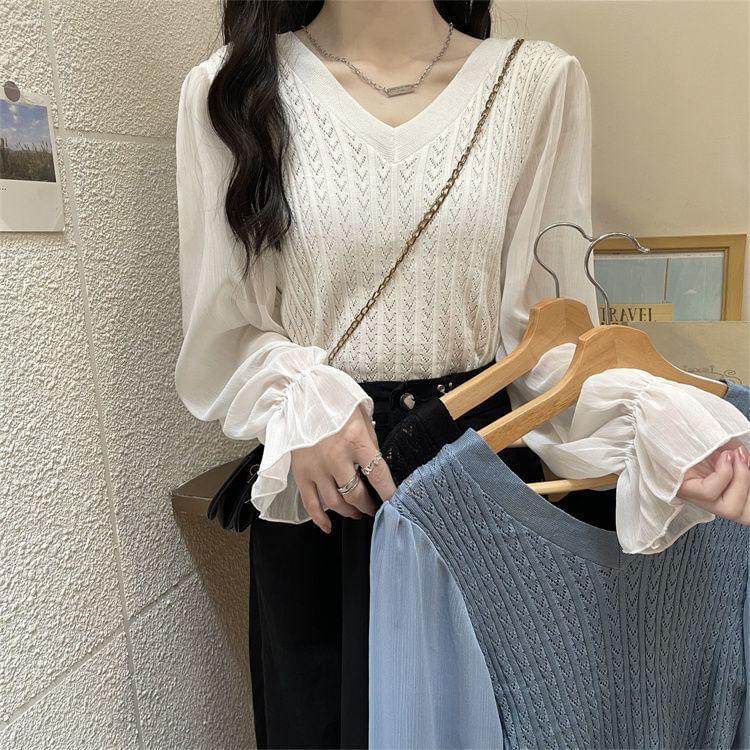 Long-Sleeve V-Neck Cable Knitted Panel Blouse Product Image