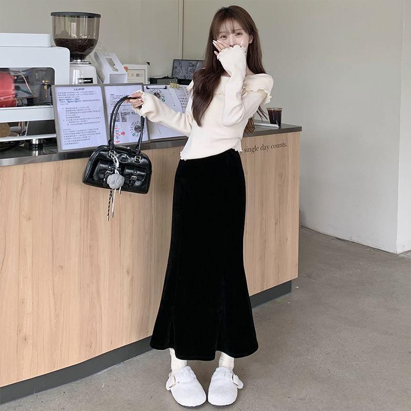 High Waist Plain Velvet Midi Fishtail Skirt Product Image