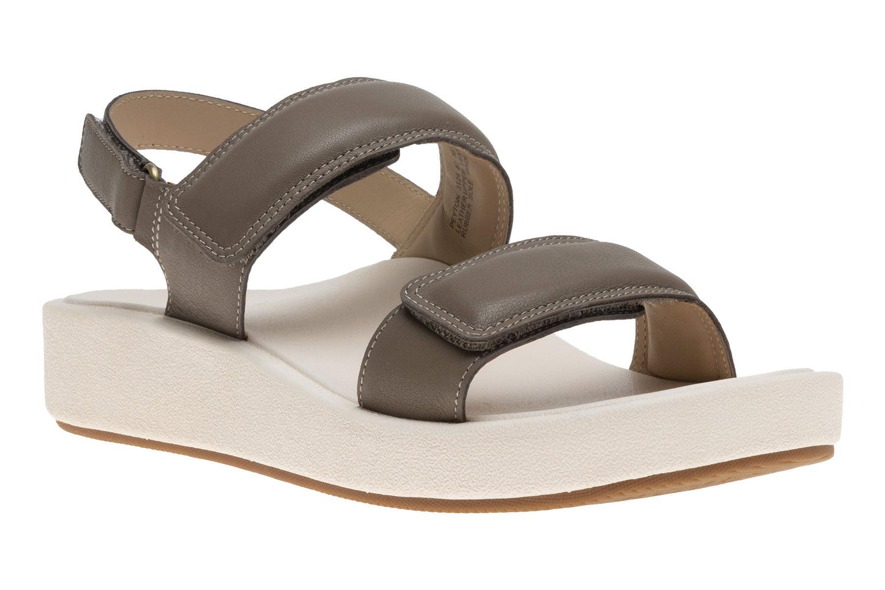 Paseo Sandal Female Product Image