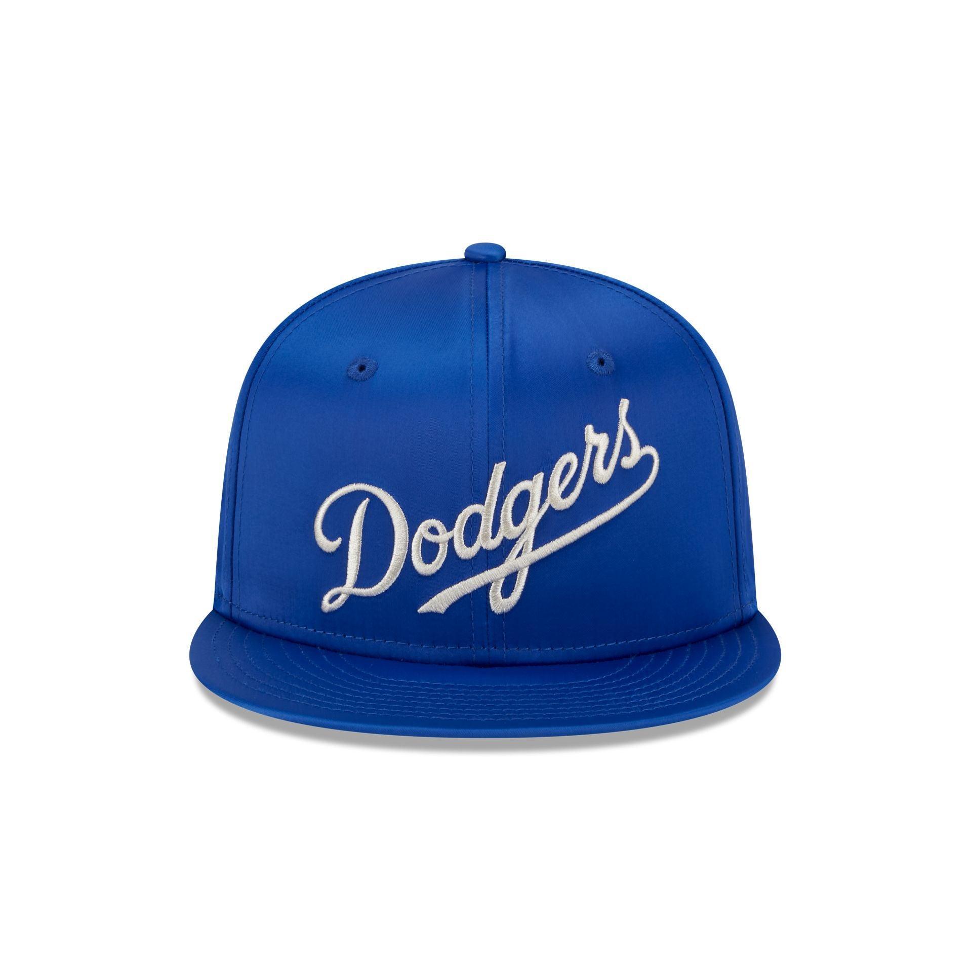 Los Angeles Dodgers Satin Script 9FIFTY Snapback Hat Male Product Image