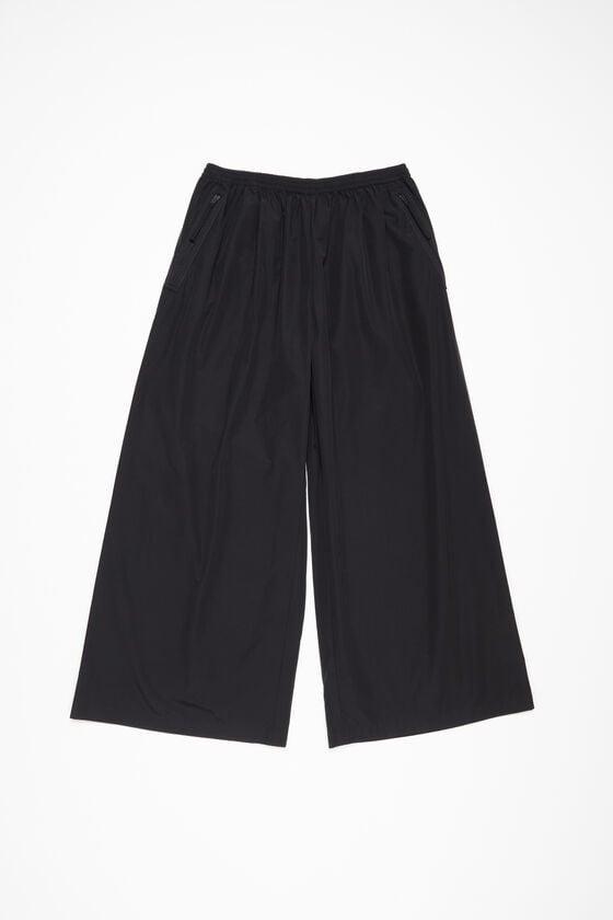 Relaxed fit trousers Product Image