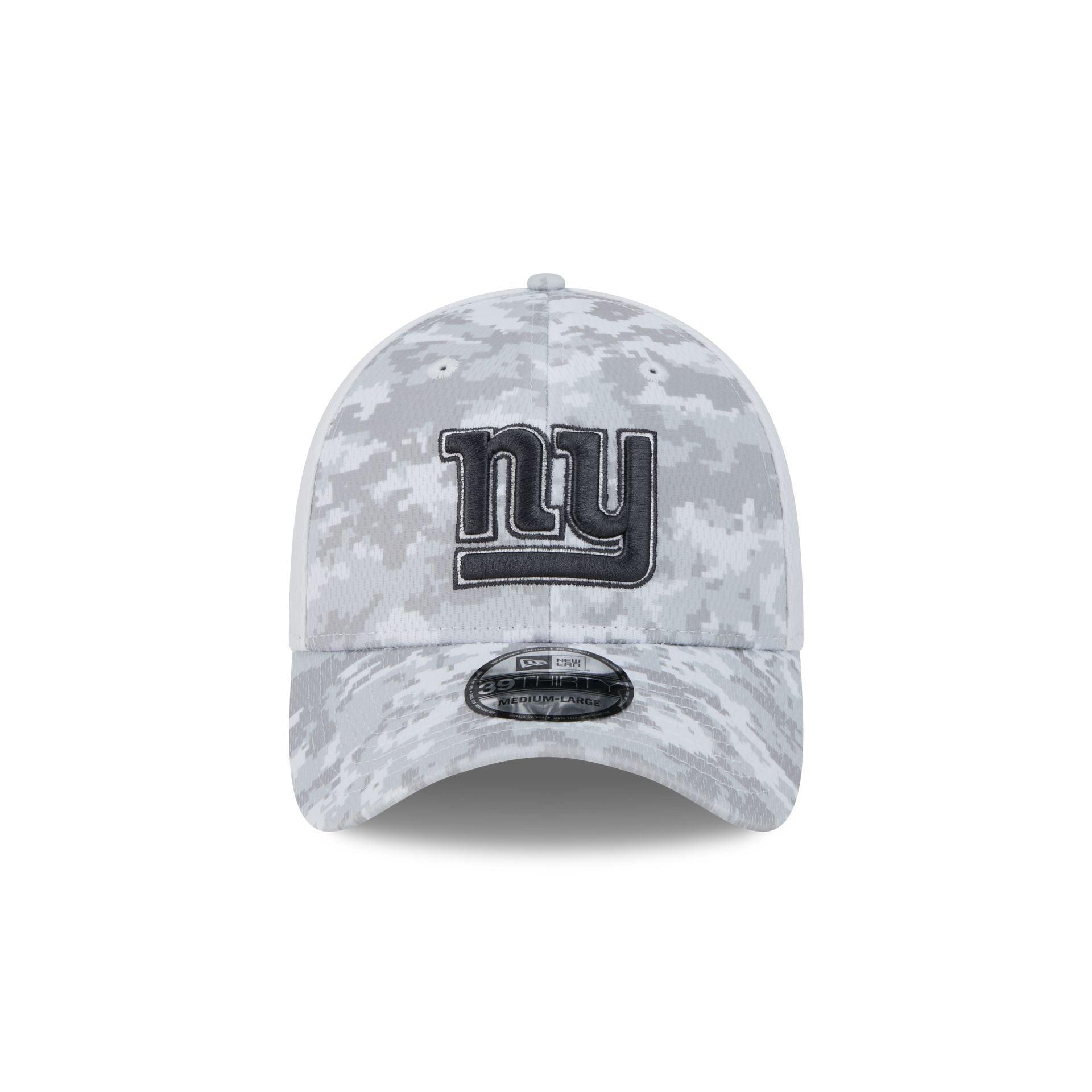 New York Giants 2024 Salute to Service 39THIRTY Stretch Fit Hat Male Product Image