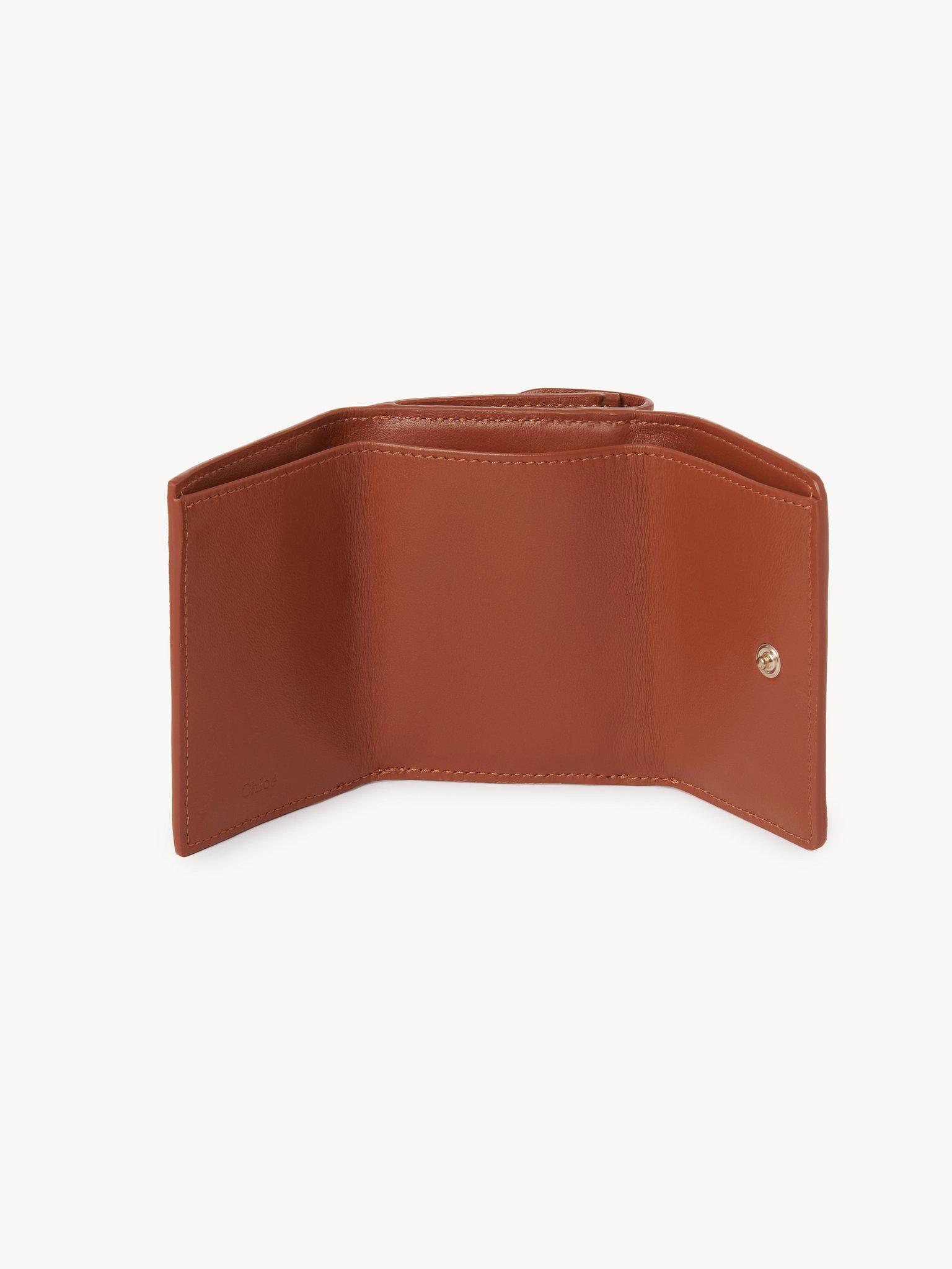 Mini Chloé Sense tri-fold in soft leather Product Image