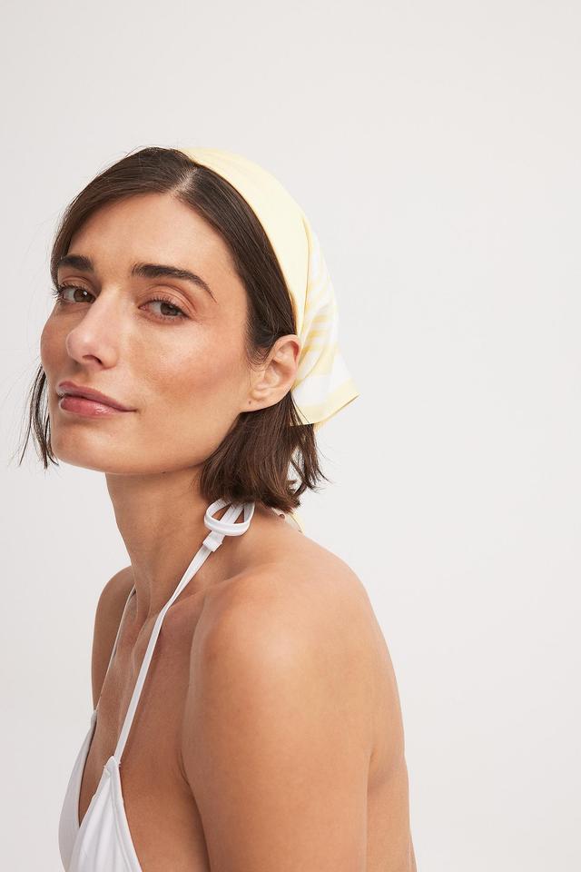 Striped Headscarf Product Image