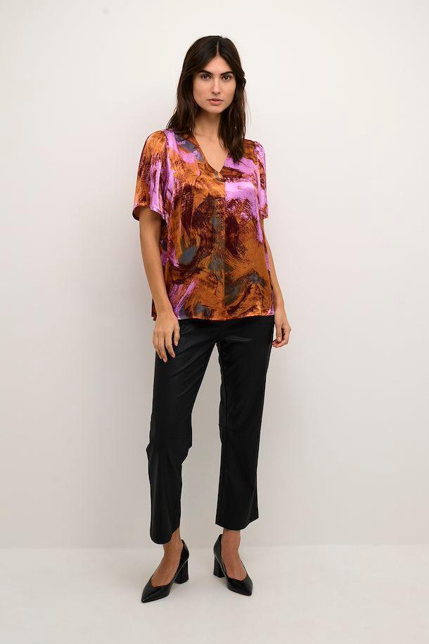 CUmenta Blouse Product Image