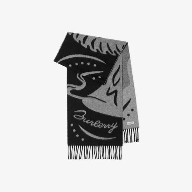 BURBERRY Mirrored Horse Cashmere Scarf In Black/white Product Image