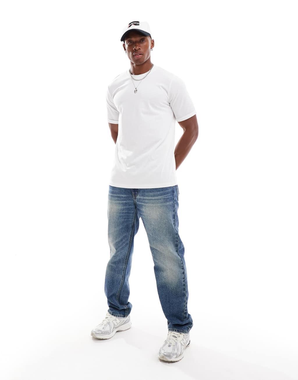 DTT roll sleeve t-shirt in white Product Image