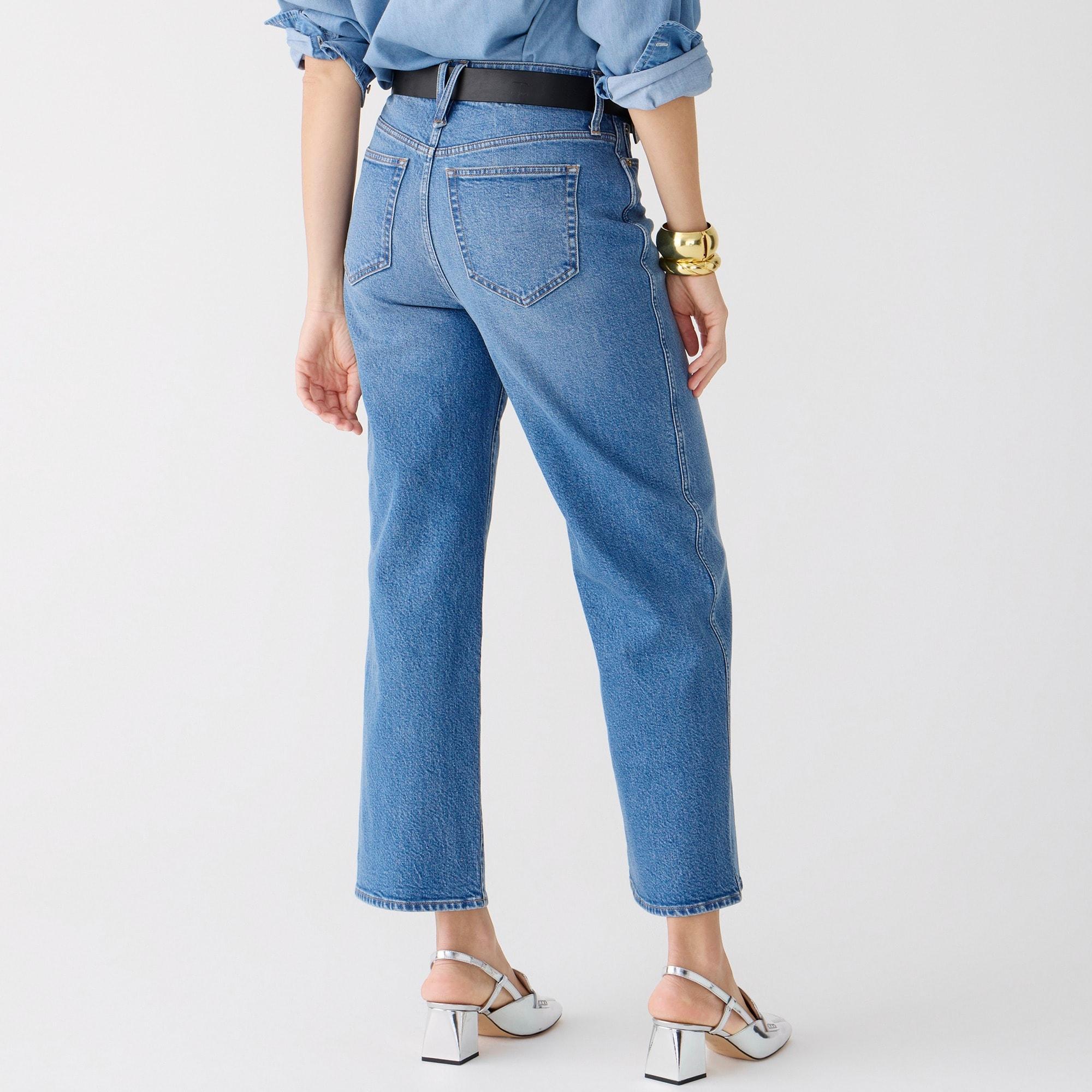 Curvy slim wide-leg jean in Lakeshore wash Product Image