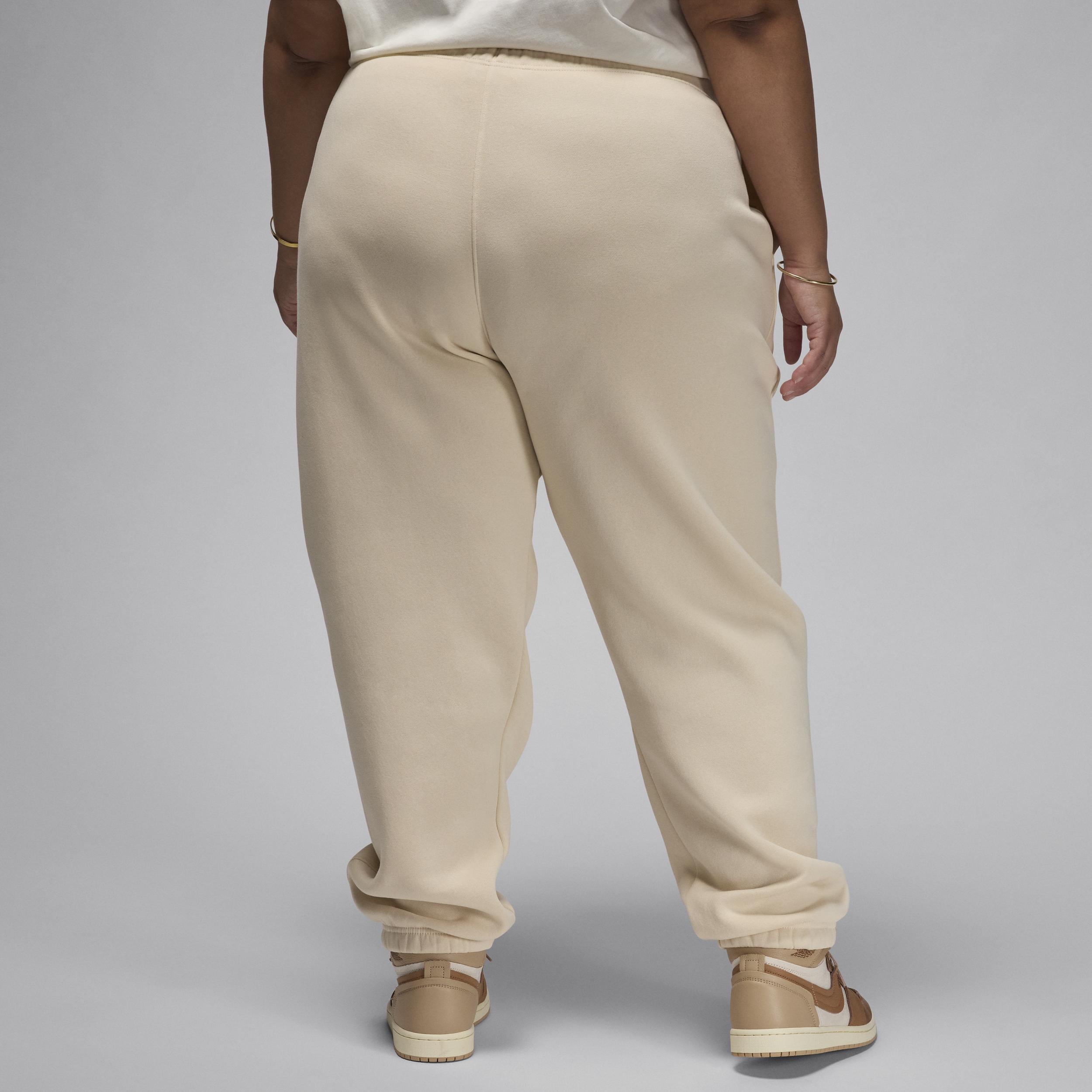 Women's Jordan Brooklyn Fleece Pants (Plus Size) Product Image