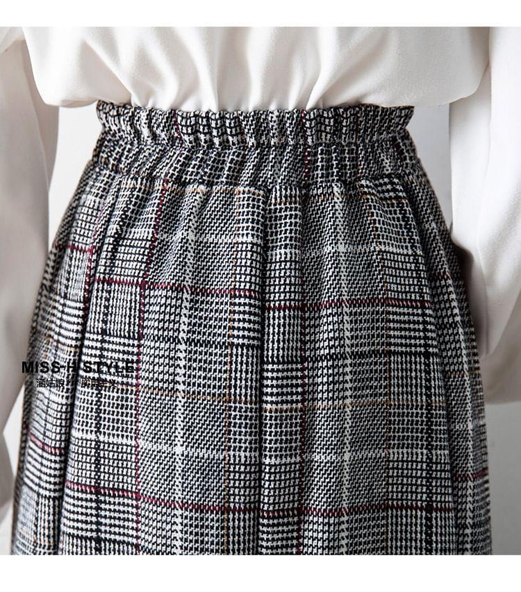 High Waist Plaid Midi A-Line Skirt Product Image