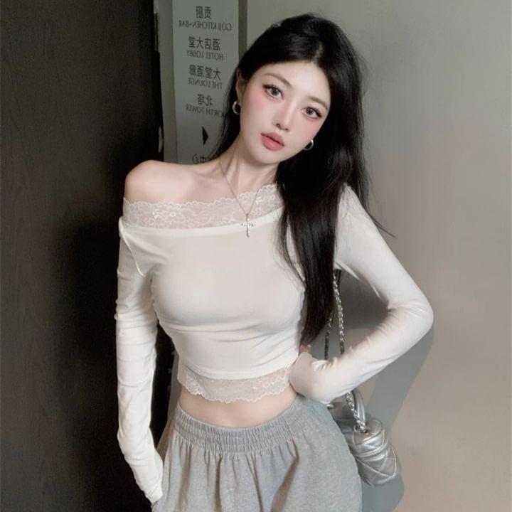 Long Sleeve Off Shoulder Plain Lace Trim Ruched Crop Top Product Image