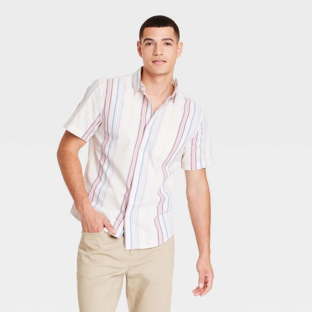 Mens Regular Fit Short Sleeve Poplin Button-Down Shirt - Goodfellow & Co Rose M Product Image