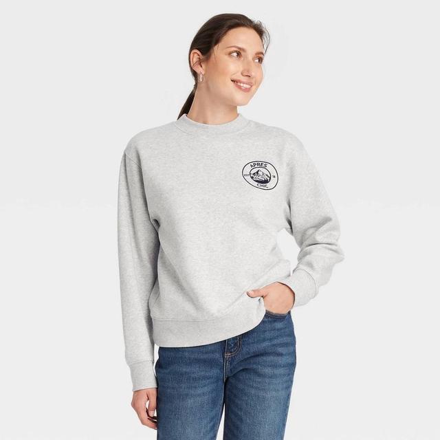 Womens Leisure Studio Graphic Sweatshirt - Universal Thread Letters XS Product Image