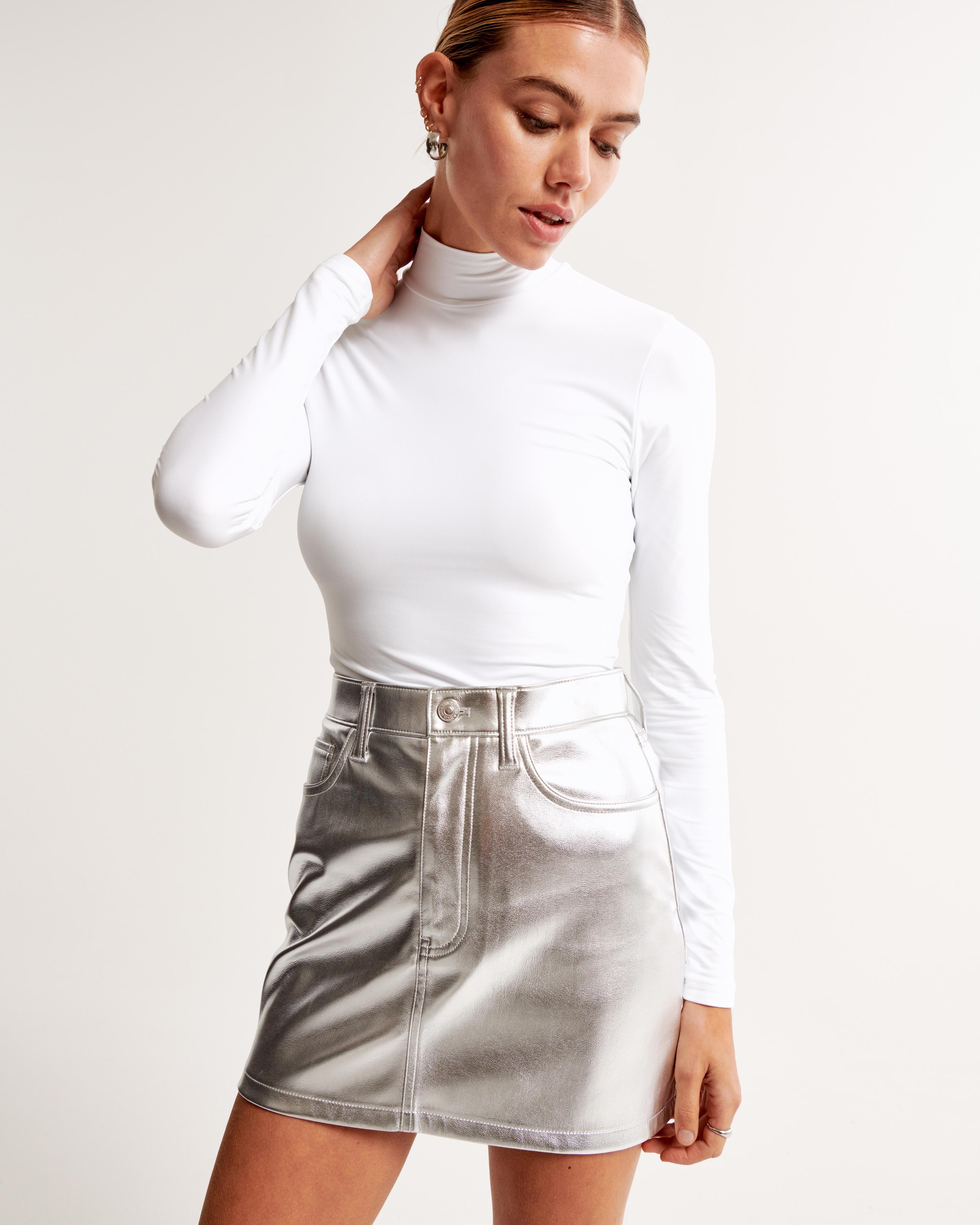 Soft Matte Seamless Long-Sleeve Cropped Mockneck Top product image