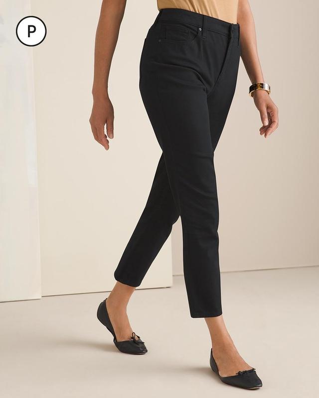 Women's Girlfriend Ankle Jeans Product Image