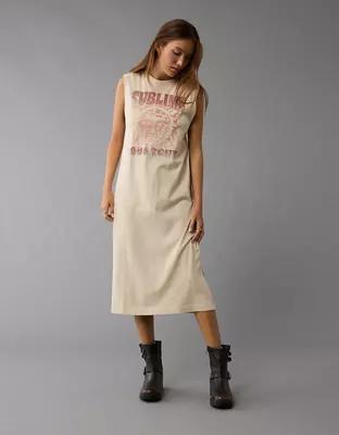 AE Sublime Graphic T-Shirt Midi Dress Product Image